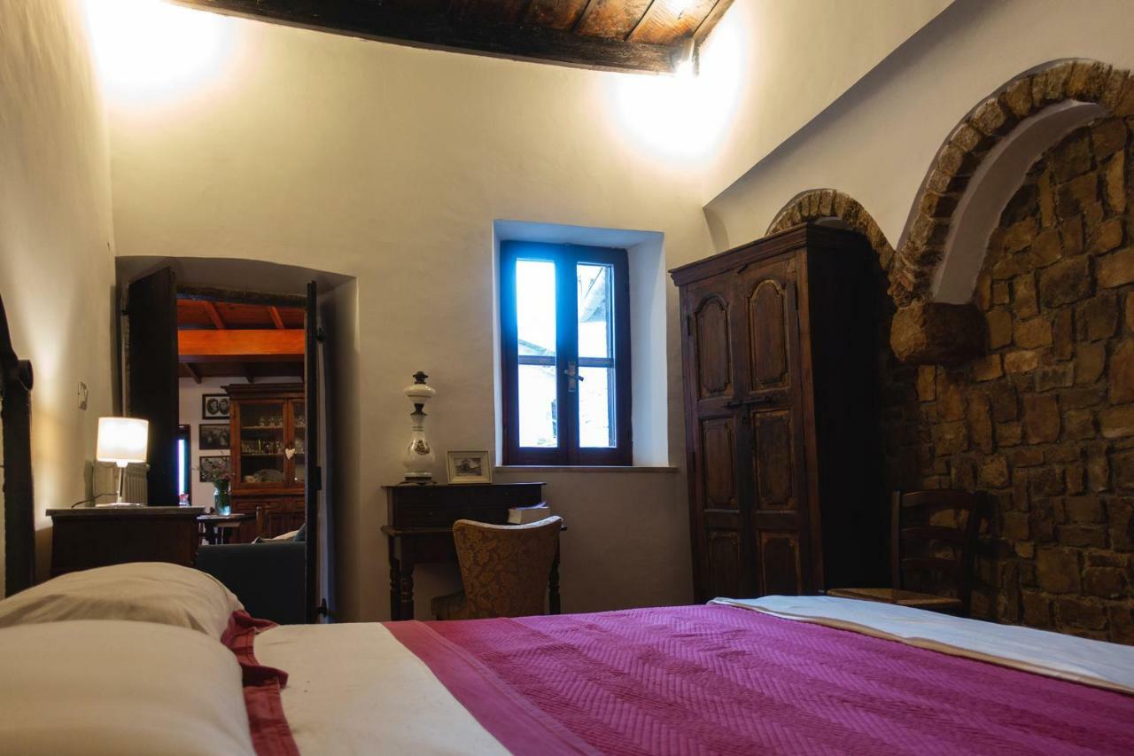 Aurora Medieval House แซร์โมเนตา ภายนอก รูปภาพ
