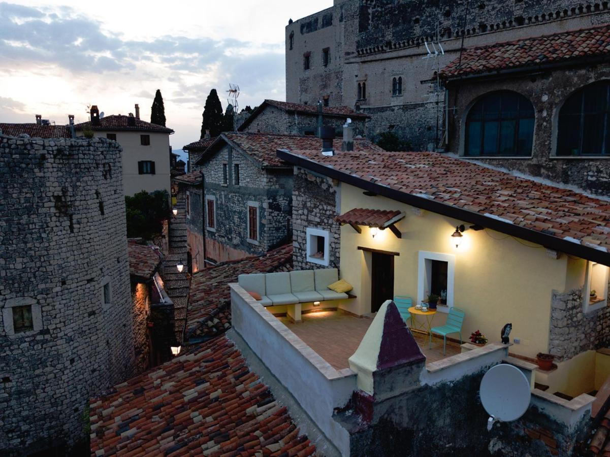 Aurora Medieval House แซร์โมเนตา ภายนอก รูปภาพ